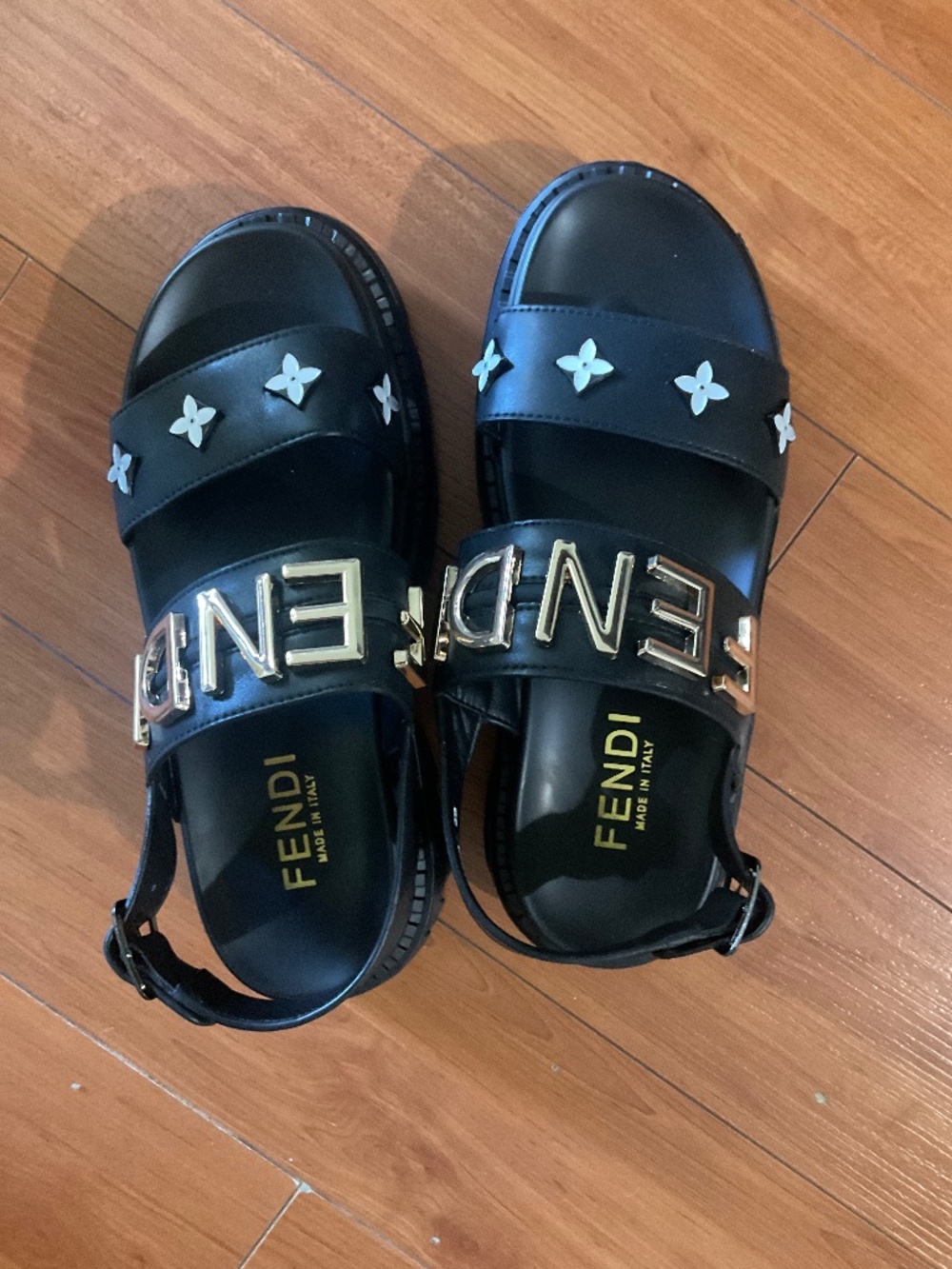 Fendi platform sandals - Picture 1 of 3